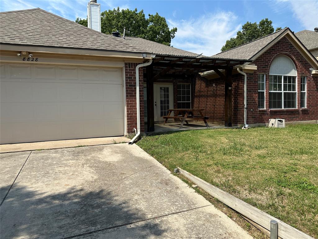 Villages Of Russell Creek Ph 1 - Residential Lease