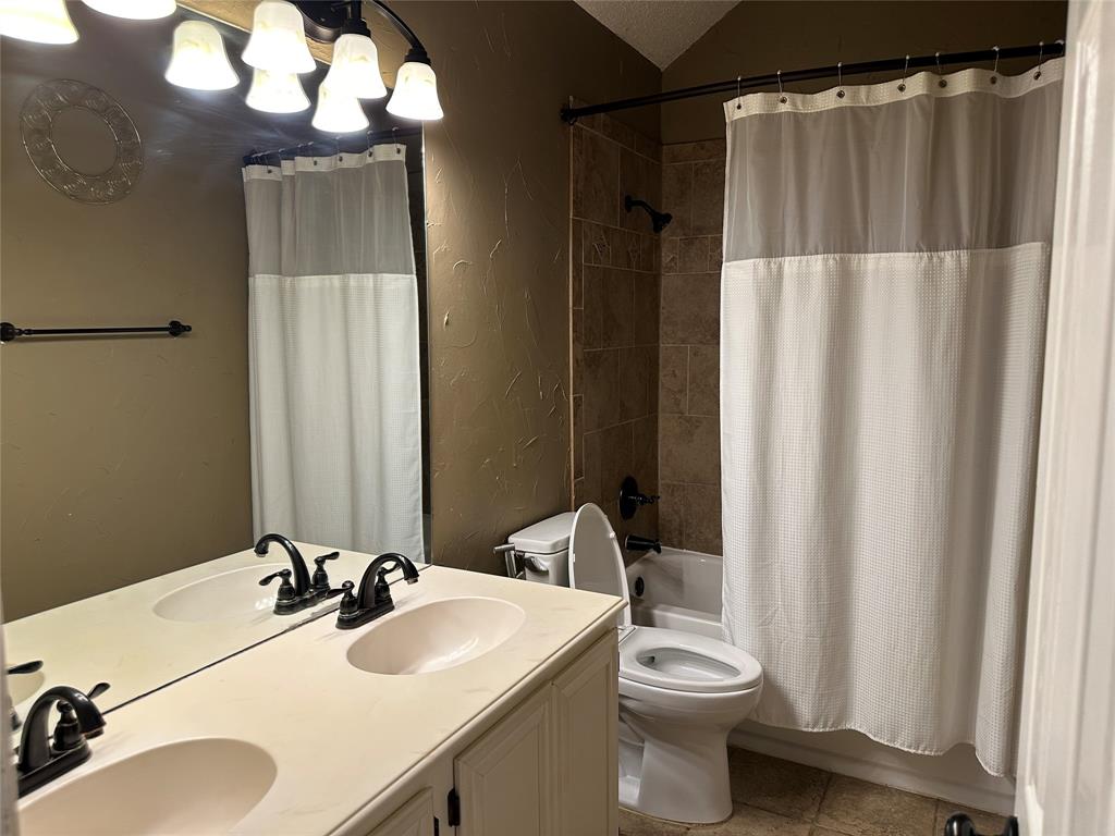 Villages Of Russell Creek Ph 1 - Residential Lease