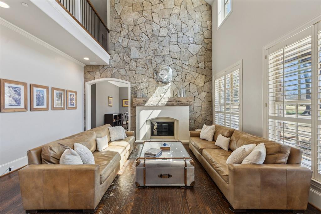 971 Country Trail