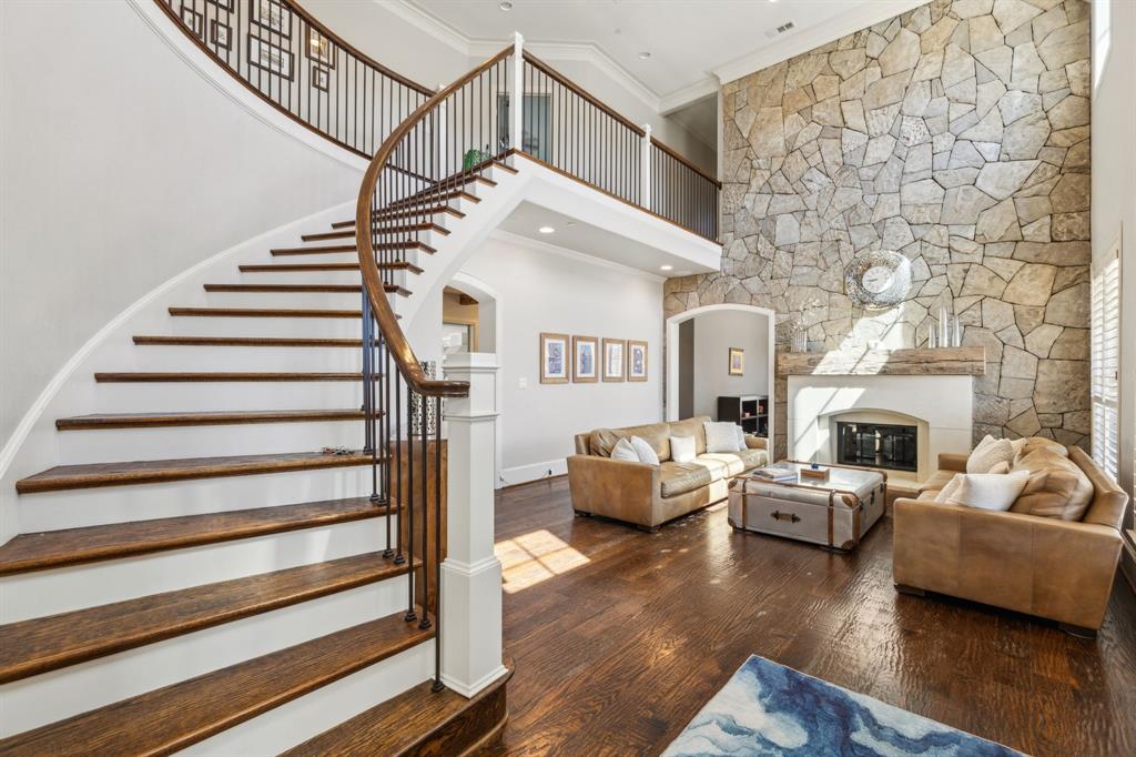 971 Country Trail