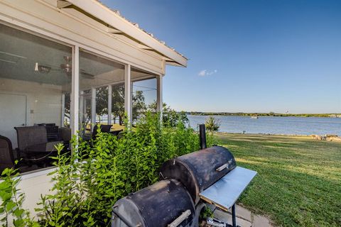 A home in Possum Kingdom Lake