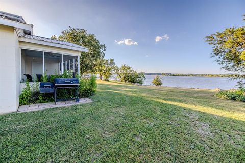 A home in Possum Kingdom Lake