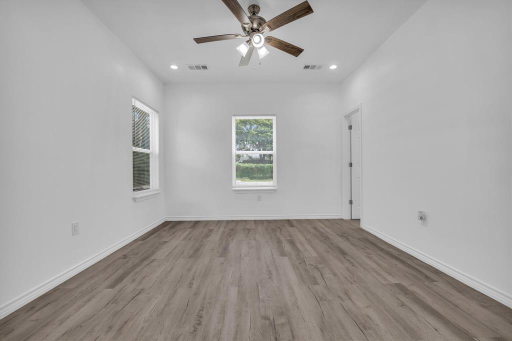 Weisman J & Co - Residential Income