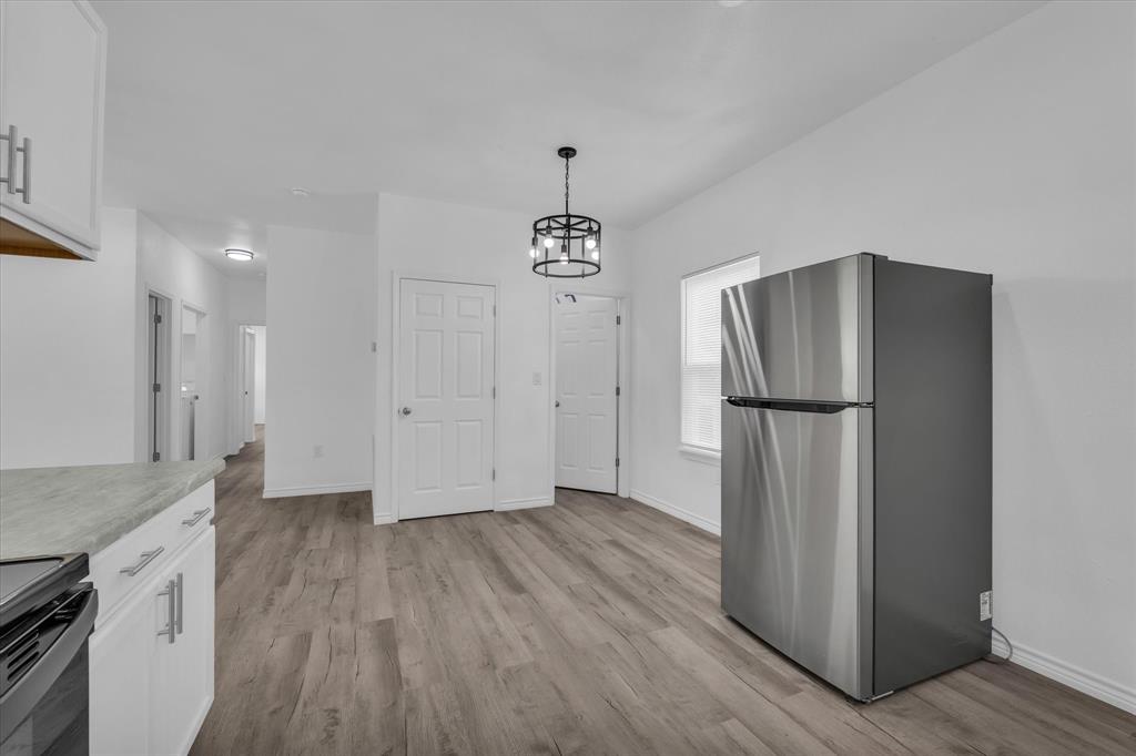 Weisman J & Co - Residential Income