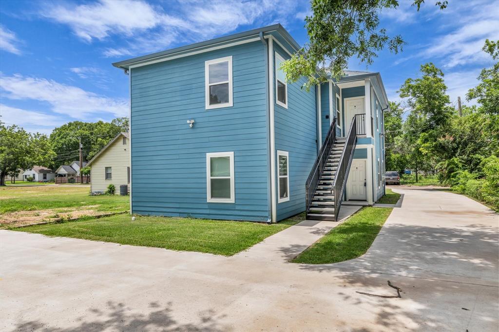 Weisman J & Co - Residential Income