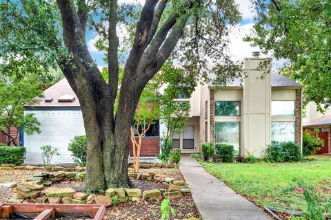 Photo of 3048 Airhaven Street, Dallas, TX 75229 (MLS # 21186004)