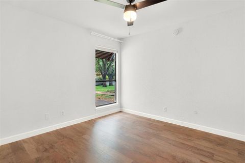 Tiny photo for 3048 Airhaven Street, Dallas, TX 75229 (MLS # 21186004)