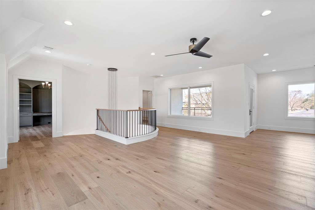Lakeshore Hills Rev - Residential