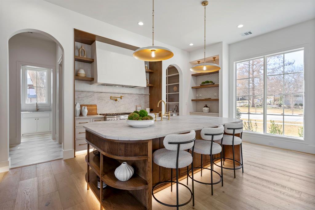 Lakeshore Hills Rev - Residential
