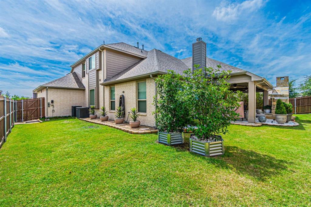 405 Rosebay Drive