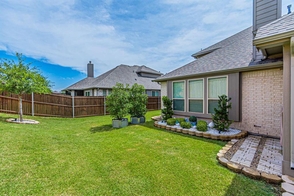 405 Rosebay Drive