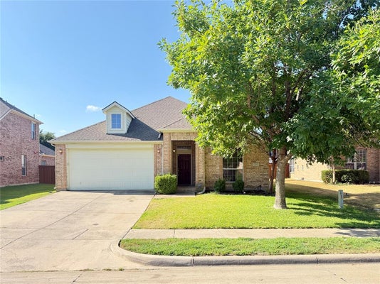 2811 BARCO, GRAND PRAIRIE, TX 75054 - Image 2bbeda2f0e149073645e5eb1a8dceec7/1608046907