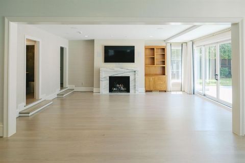Tiny photo for 4433 Bordeaux Avenue, Highland Park, TX 75205 (MLS # 21319396)