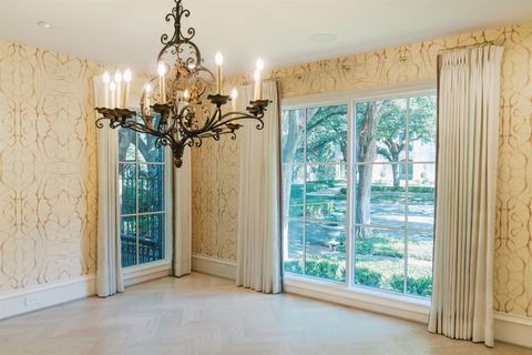 Tiny photo for 4433 Bordeaux Avenue, Highland Park, TX 75205 (MLS # 21319396)