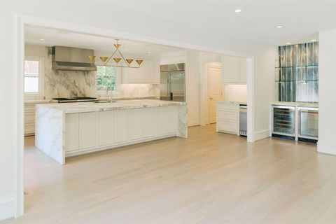 Tiny photo for 4433 Bordeaux Avenue, Highland Park, TX 75205 (MLS # 21319396)
