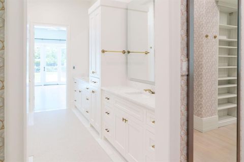 Tiny photo for 4433 Bordeaux Avenue, Highland Park, TX 75205 (MLS # 21319396)
