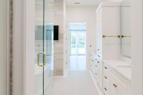 Tiny photo for 4433 Bordeaux Avenue, Highland Park, TX 75205 (MLS # 21319396)