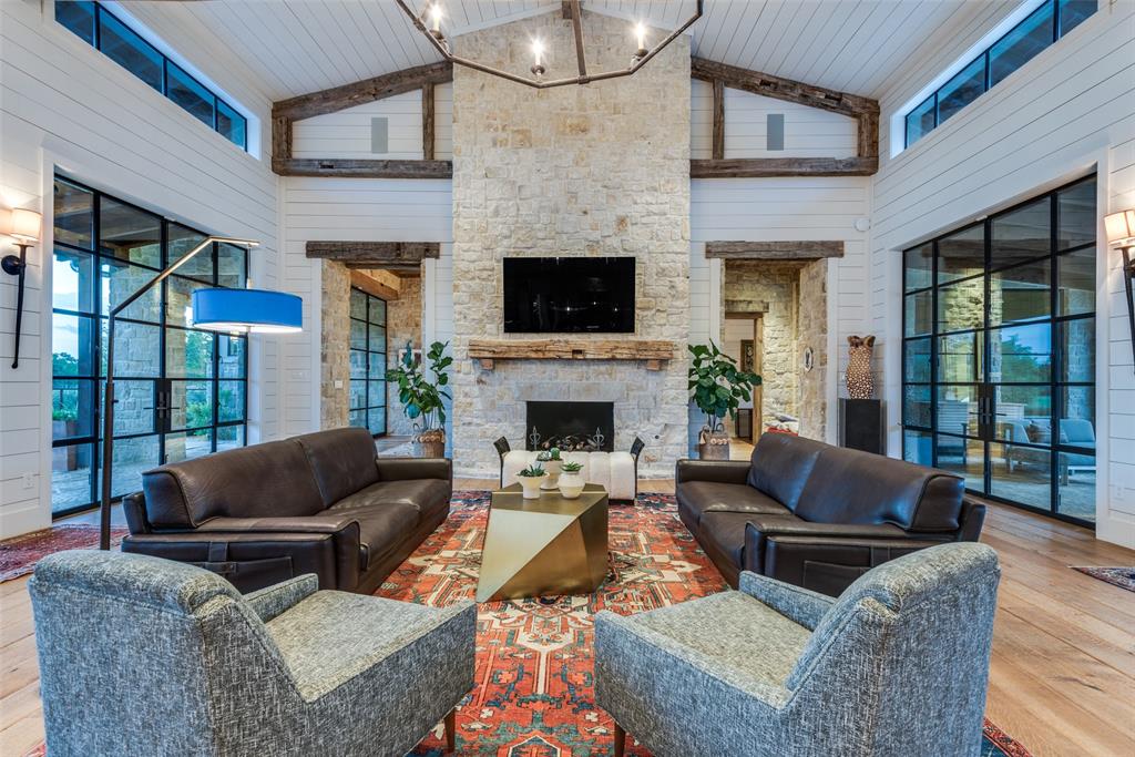 W Whorton - Residential