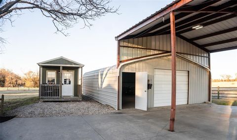 A home in Sulphur Springs