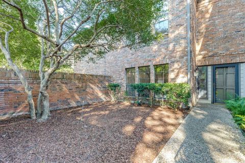 Tiny photo for 4358 Westside Drive, Highland Park, TX 75209 (MLS # 21051468)
