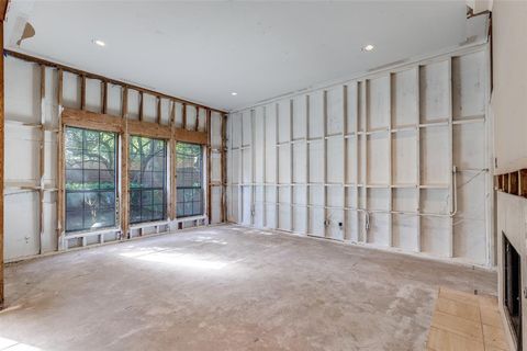 Tiny photo for 4358 Westside Drive, Highland Park, TX 75209 (MLS # 21051468)