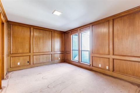 Tiny photo for 4358 Westside Drive, Highland Park, TX 75209 (MLS # 21051468)