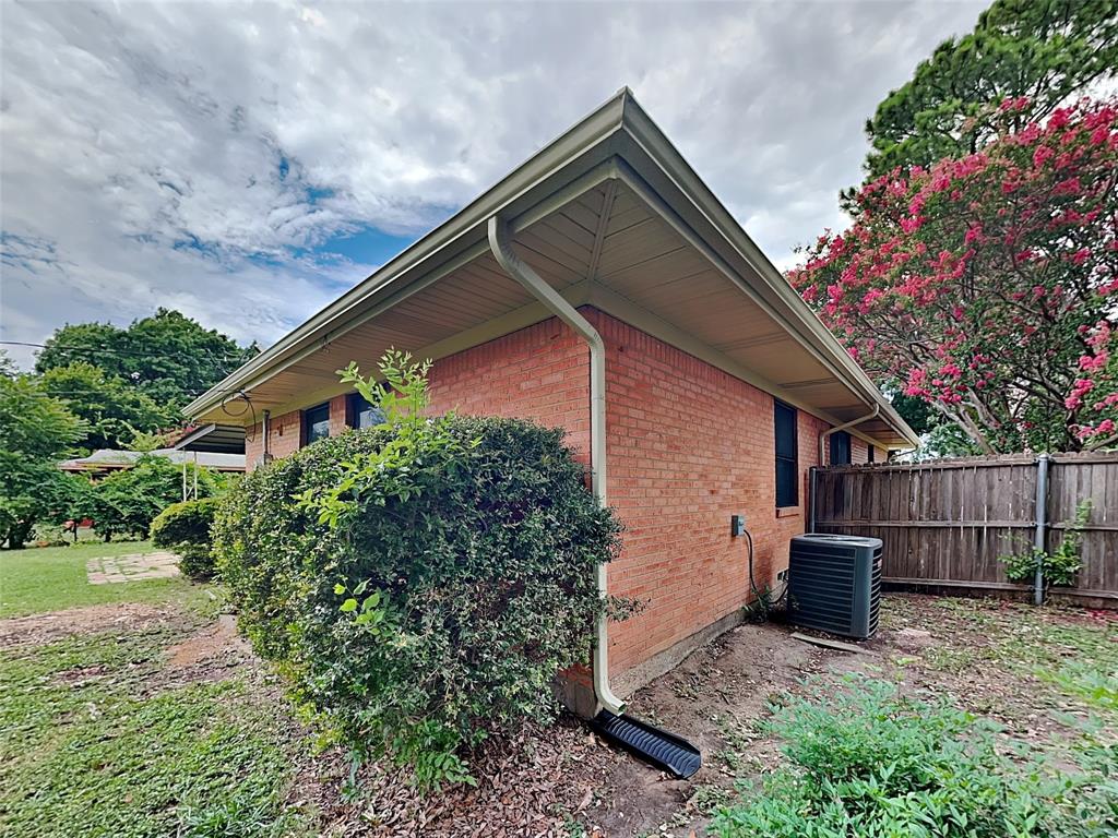 Walnut Hills 3rd Inst - Residential Lease