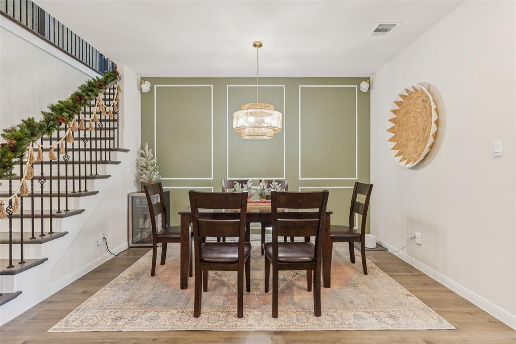 Valencia On The Lake - Residential