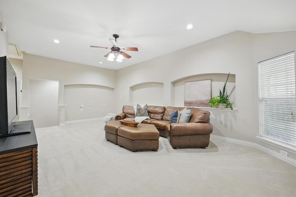 Frisco, Texas 75033, United States, 4 Bedrooms Bedrooms, ,4 BathroomsBathrooms,Residential,Pending,130205