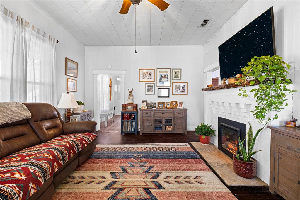 Old Town Gilmer - Residential