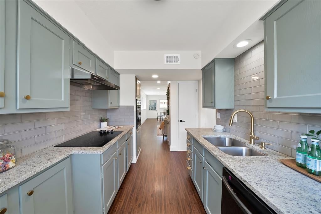 513 Lexington Lane
