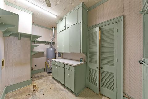 Tiny photo for 311 Summit Street, Farmersville, TX 75442 (MLS # 21131171)