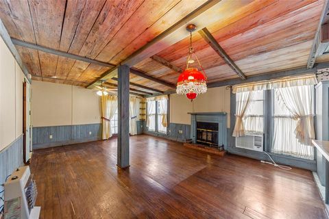 Tiny photo for 311 Summit Street, Farmersville, TX 75442 (MLS # 21131171)