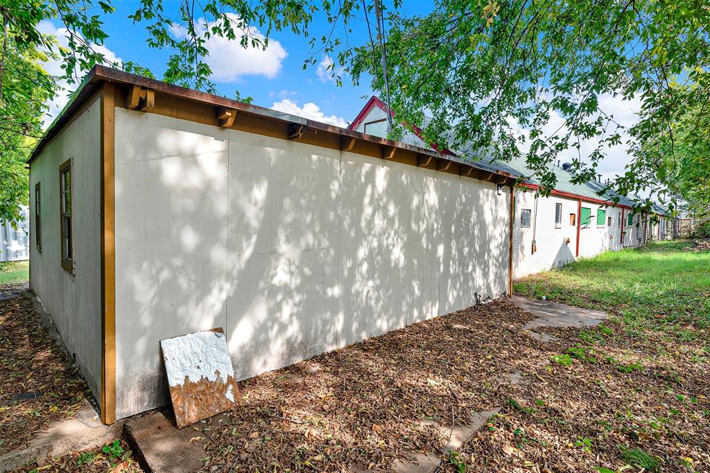 Sherman - Commercial Sale