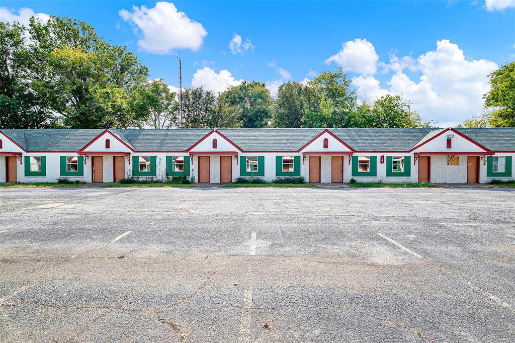 Sherman - Commercial Sale