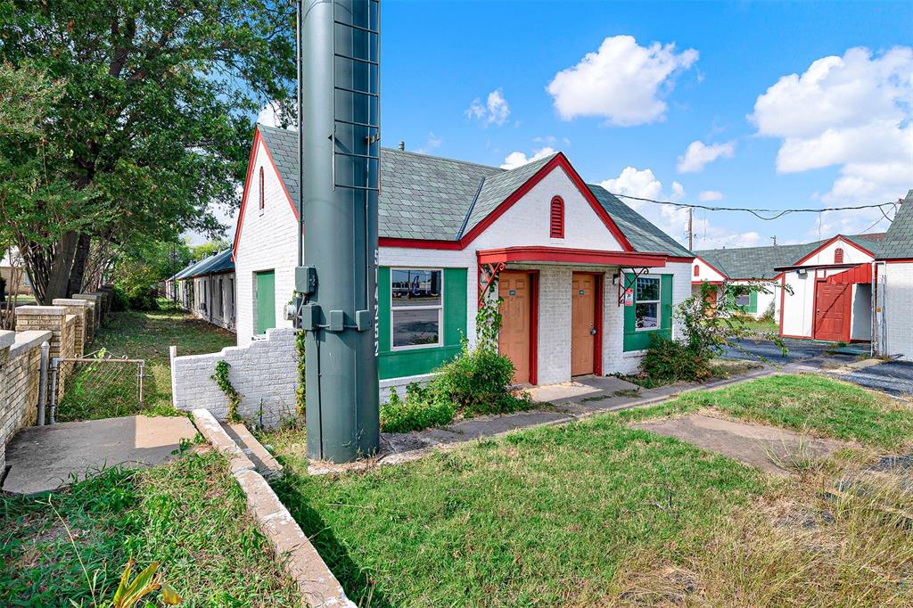 Sherman - Commercial Sale