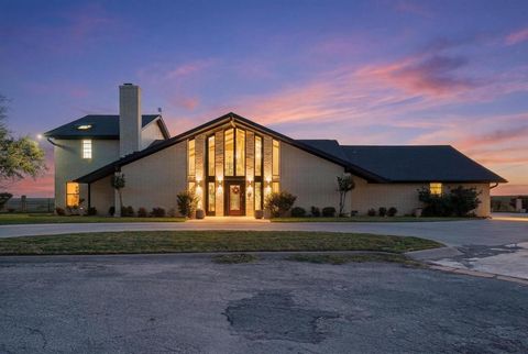 1505 Hillcrest Street Coleman TX 76834