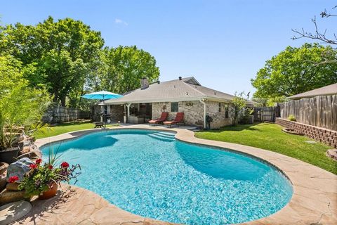 7028 Oakfield Corner Court North Richland Hills TX 76182