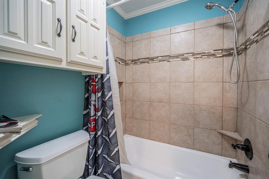 Mc Kamy Lakes Estates - Residential