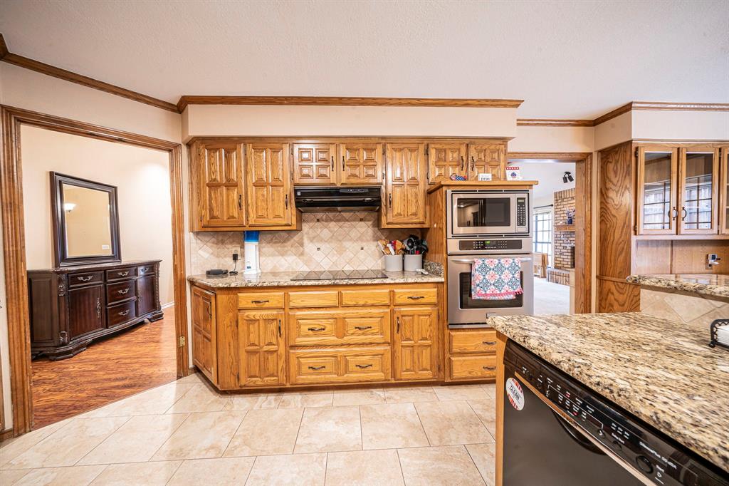 Mc Kamy Lakes Estates - Residential