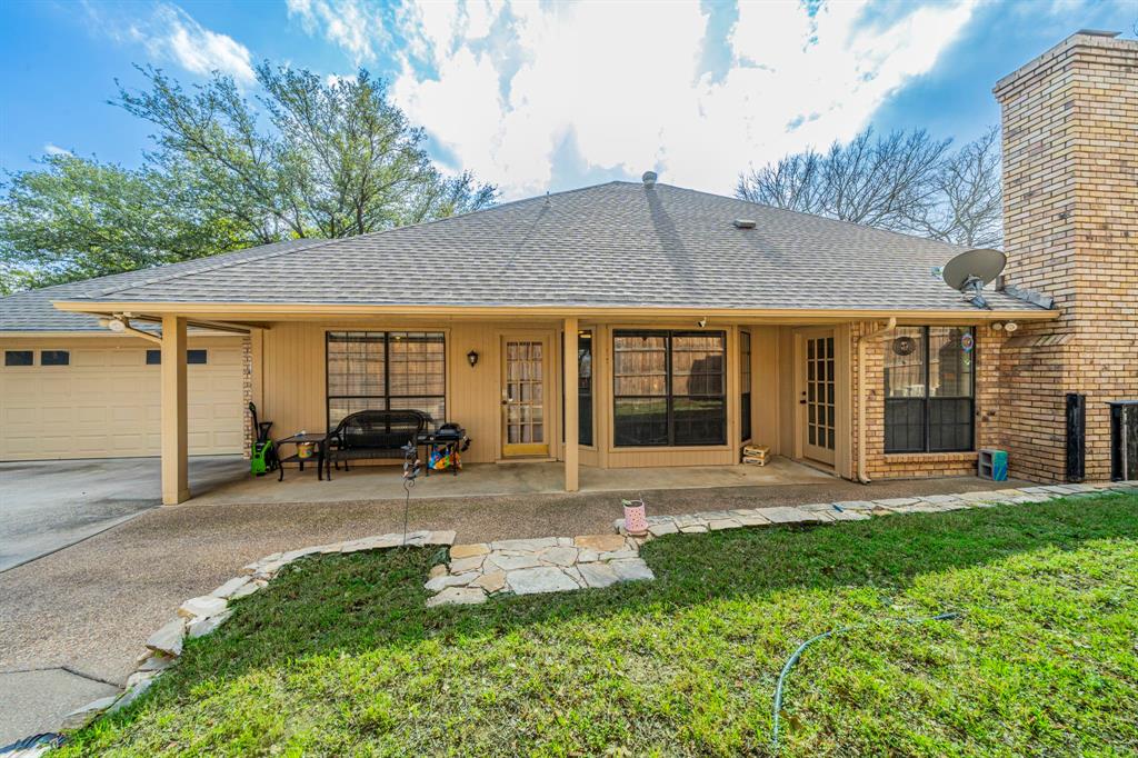 Mc Kamy Lakes Estates - Residential