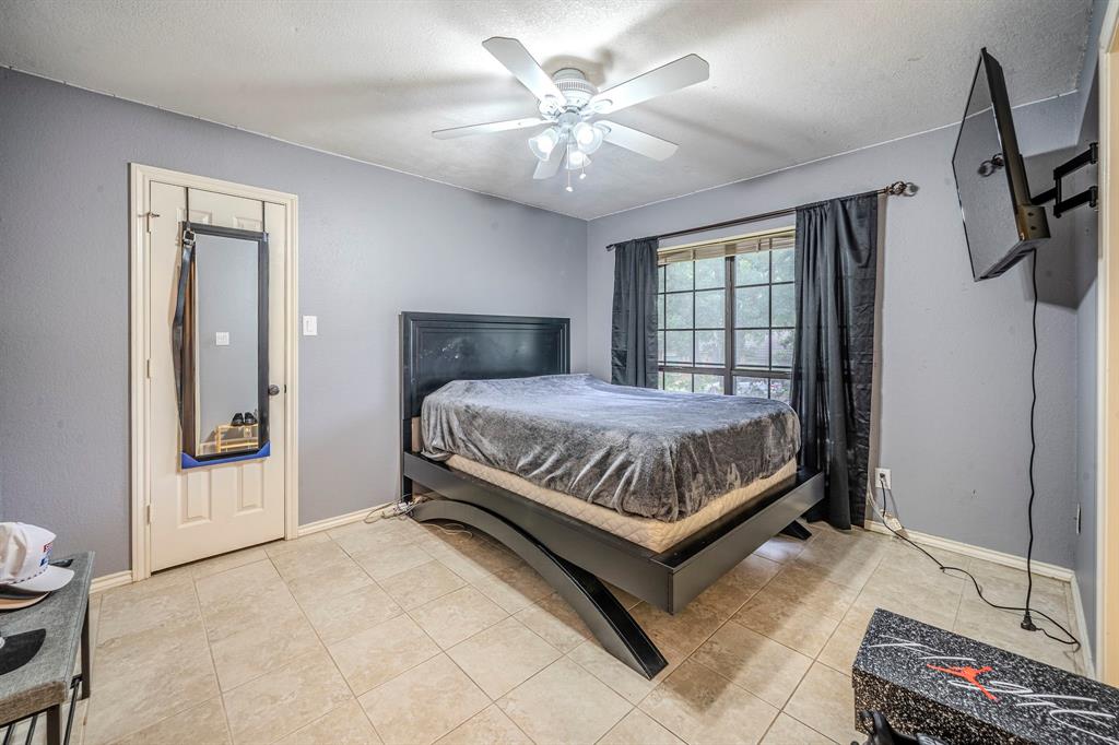 Mc Kamy Lakes Estates - Residential