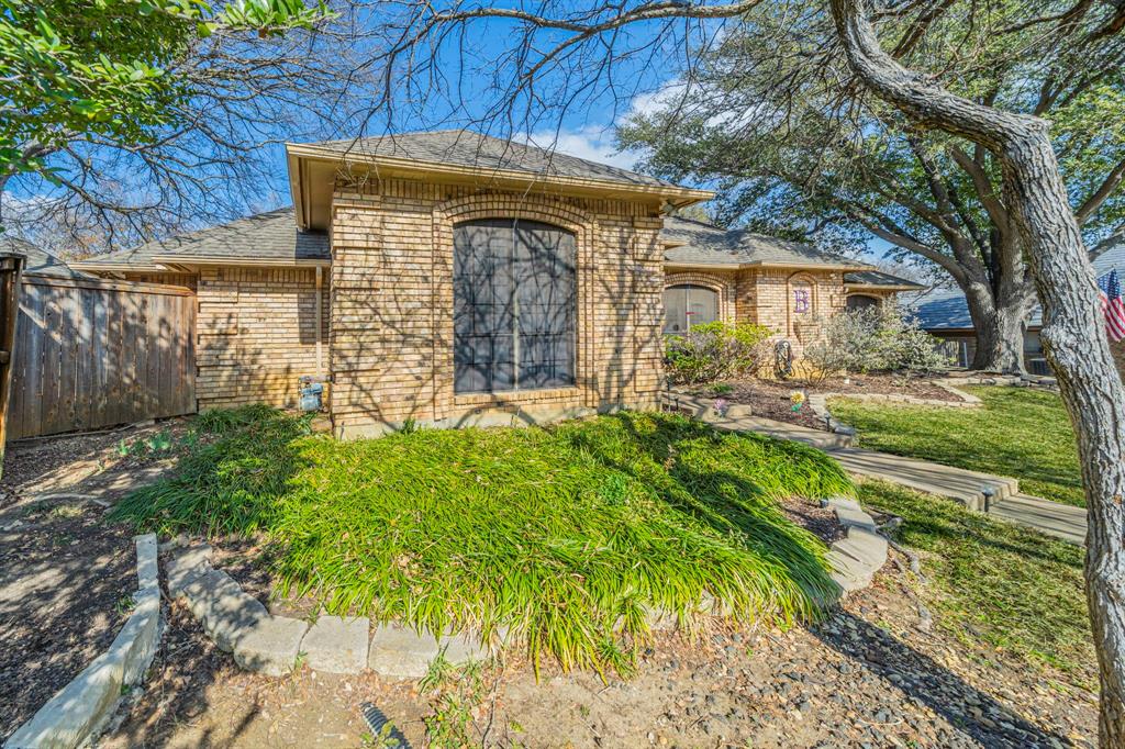 Mc Kamy Lakes Estates - Residential