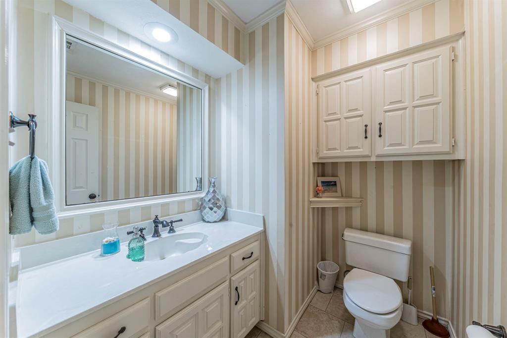 Mc Kamy Lakes Estates - Residential