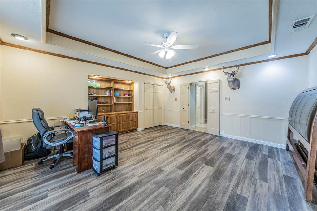 Mc Kamy Lakes Estates - Residential