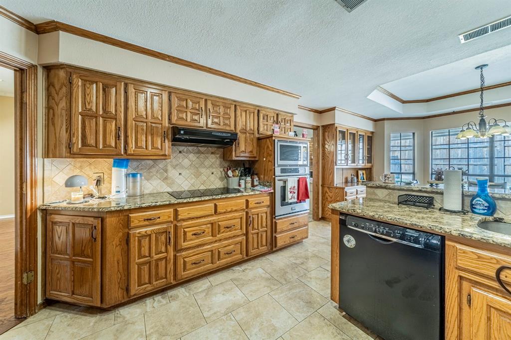 Mc Kamy Lakes Estates - Residential