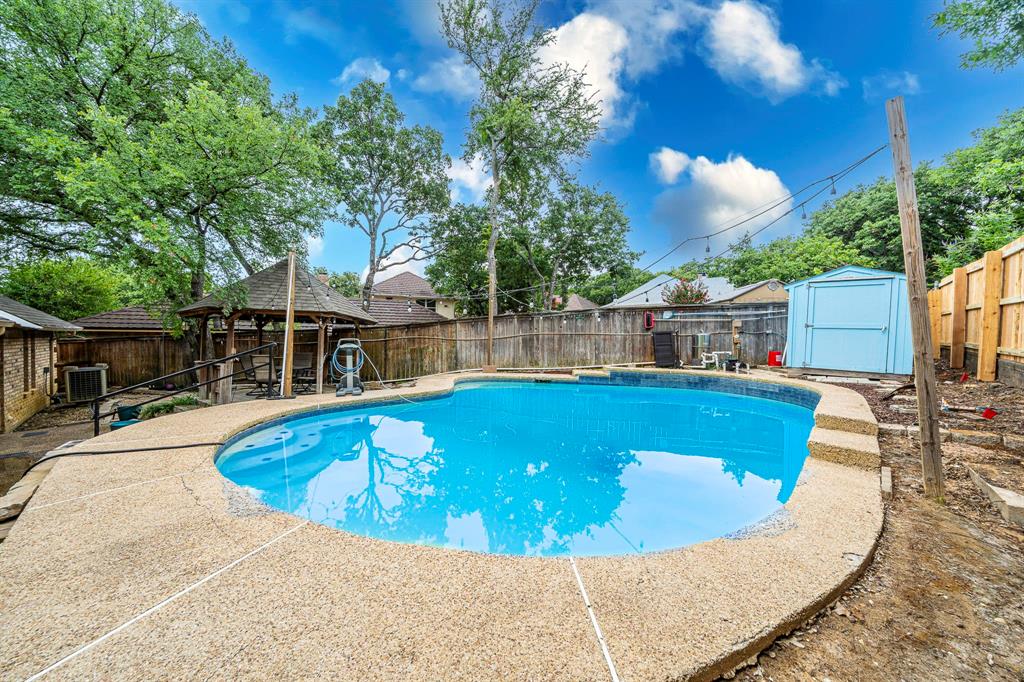 Mc Kamy Lakes Estates - Residential