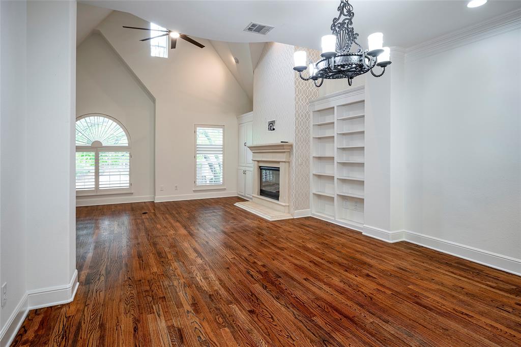 Towne Lake - Residential