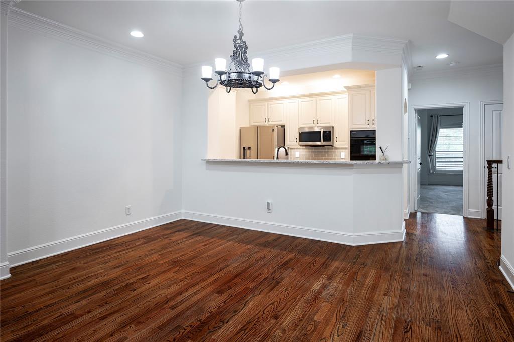 Towne Lake - Residential