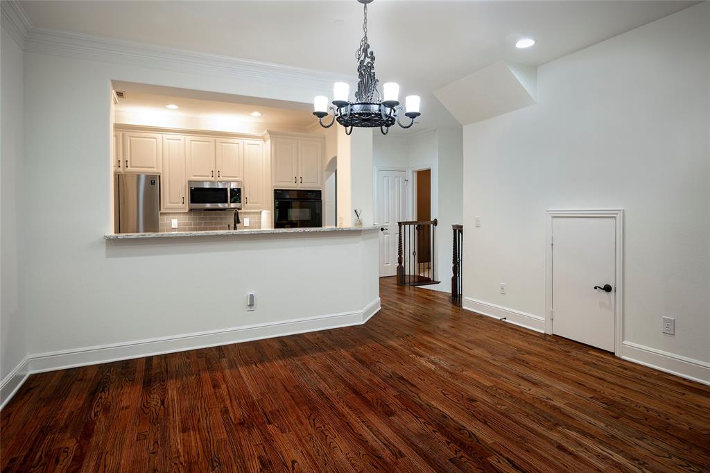 Towne Lake - Residential